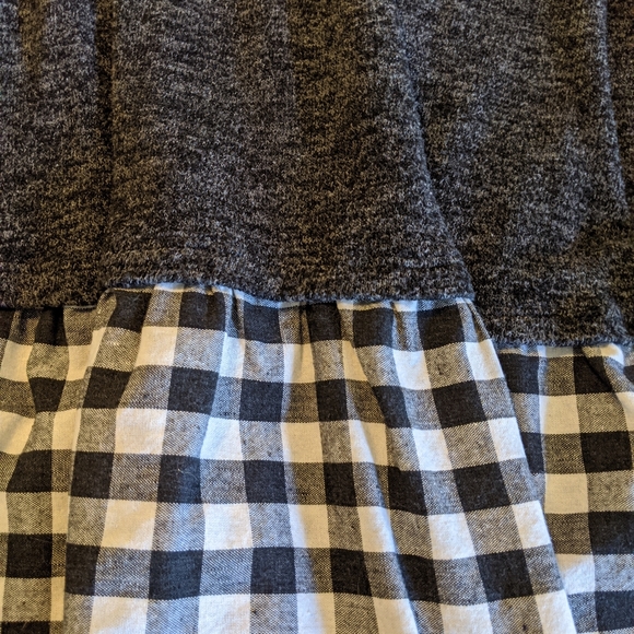 Grey Sweater - Picture 3 of 3